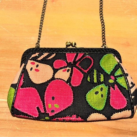 Floral Black and Pink Women's Bag - Picture 1 of 4